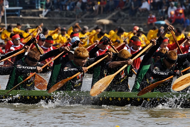 Phimai boat races-113